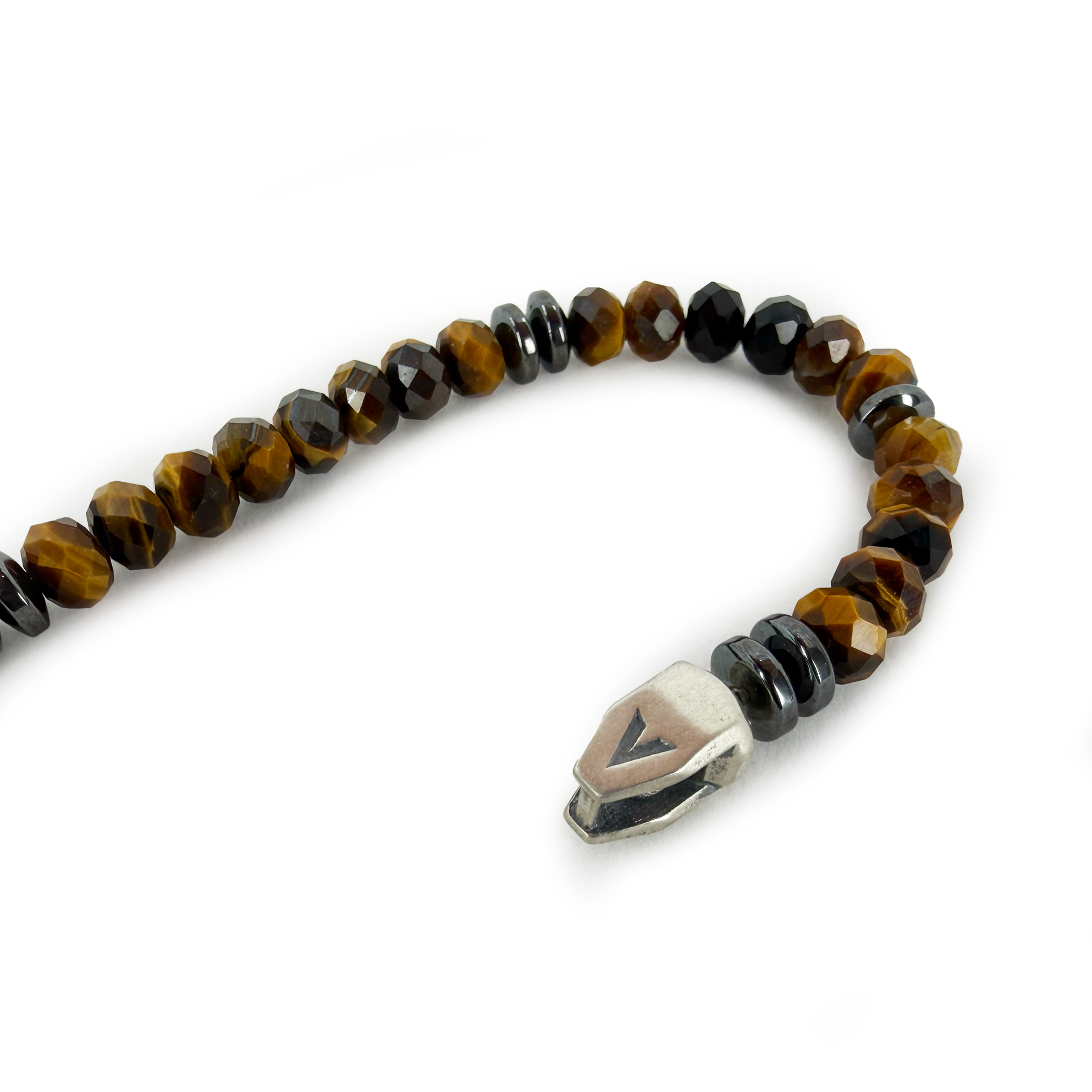 Fang Beaded Bracelet