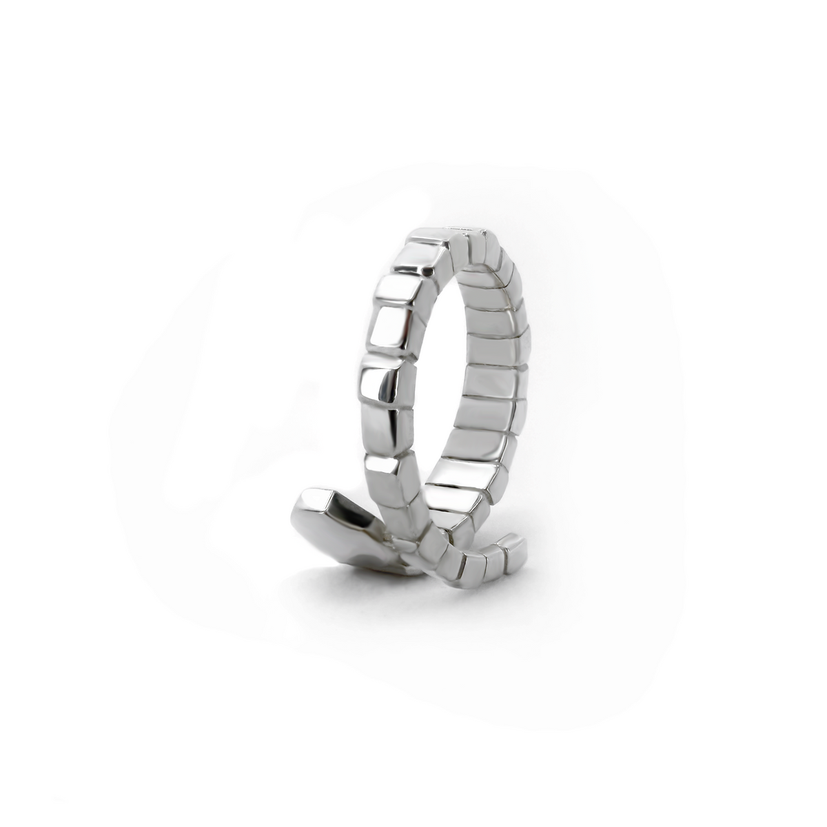 Side view of silver stretch band ring shaped like a snake. Featuring a segmented block design. 